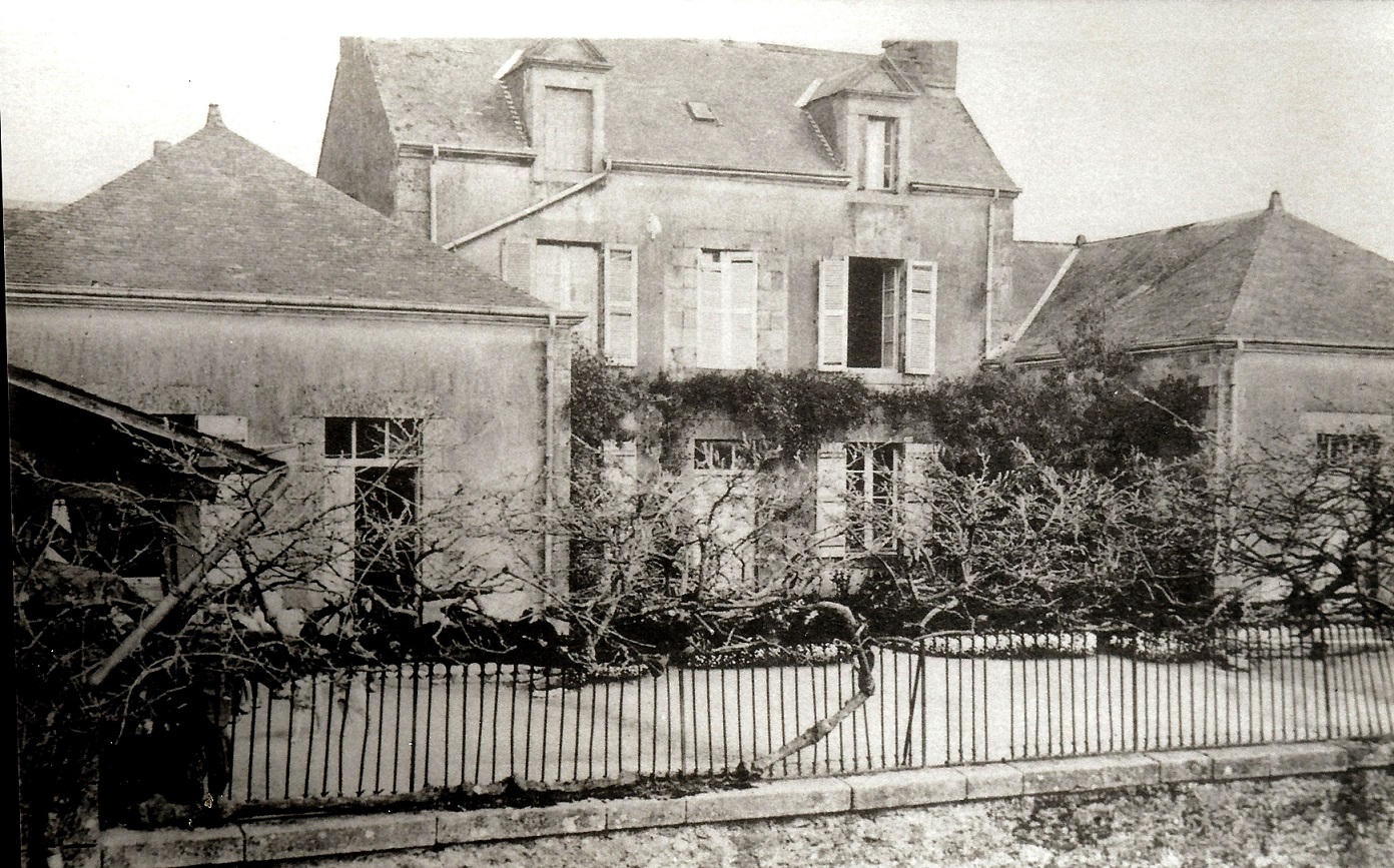 1950, Ecole Publique