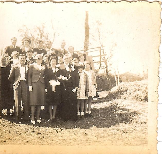 1941-mariage-henri-le-tuault-et-albertine-guilloux-jpg