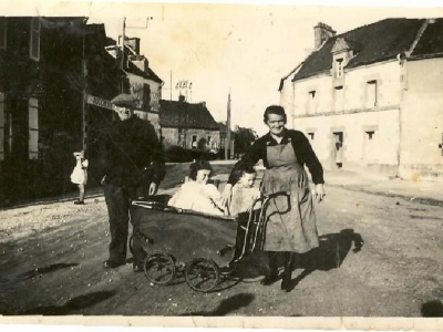 1936-marie-josephe-gainche-et-ses-enfants