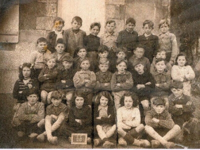 1947-ecole-publique-jeunes-nes-vers-1935