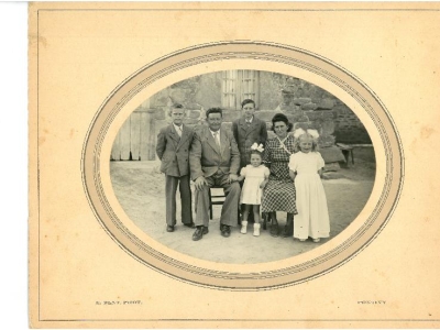 1948-famille-marcel-evrard-et-antoinette-le-cunff-de-saint-michel