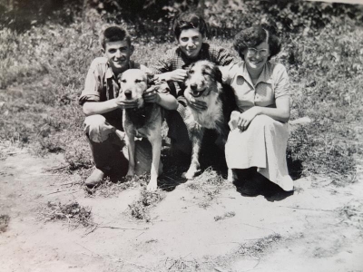 1950-3-membres-de-la-famille-turpin