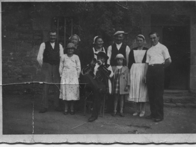 1945-famille-lamouric-et-tanguy